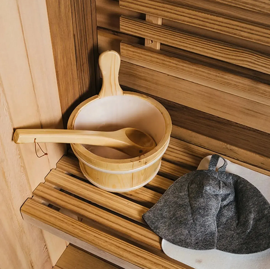 6 Person Outdoor Barrel Sauna with Front Porch