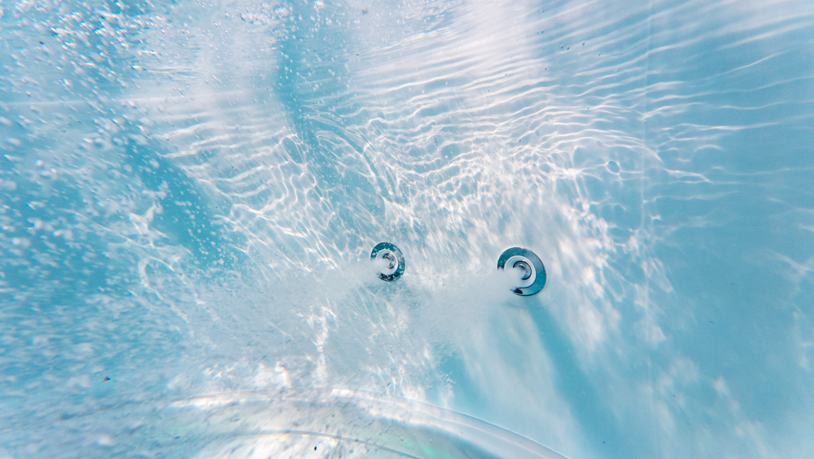 MSpa Frame Series Denver Bubble & Jet Spa- Stronger Structure; Smarter Hydrotherapy; Effortless Luxury